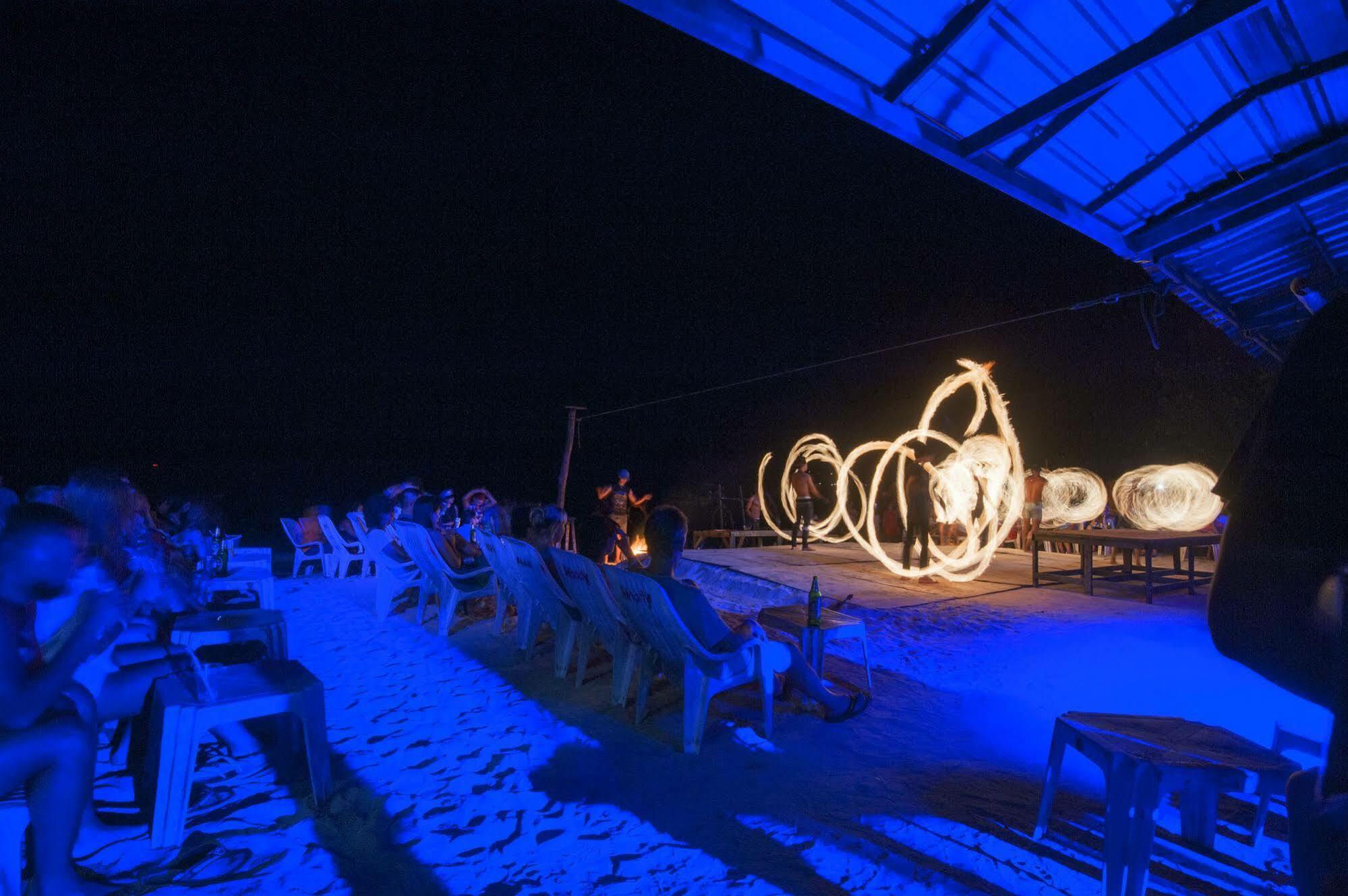 Twin Palms Hostel Phi Phi Phi Phi Don Exterior foto
